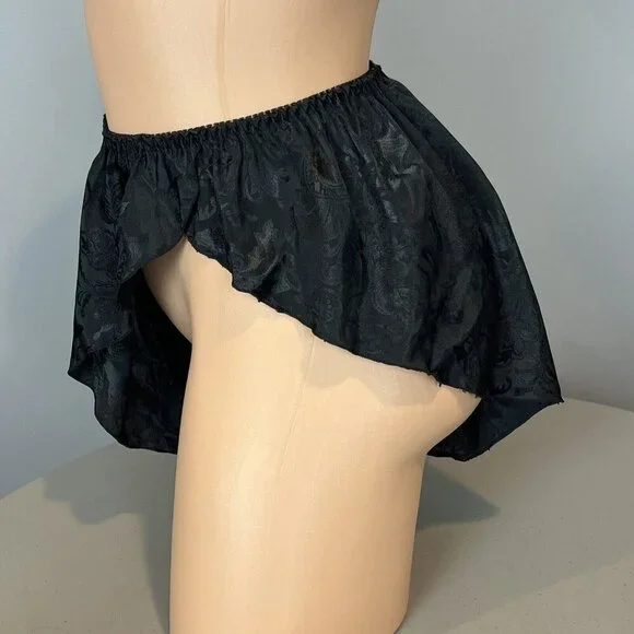Vintage Victoria's Secret Gold Label Flutter Panties Size Medium Black Jacquard - Picture 4 of 14